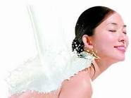 Xóa thâm mụn trên cơ thể trước ngày cưới