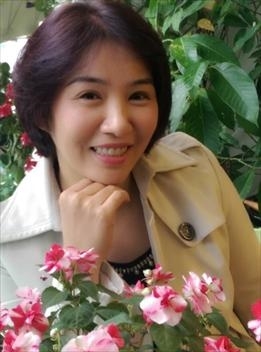 Chị Đỗ Thúy - CEO Báo chí truyền thông : Làm trắng da để không còn lo phải trang điểm hàng ngày